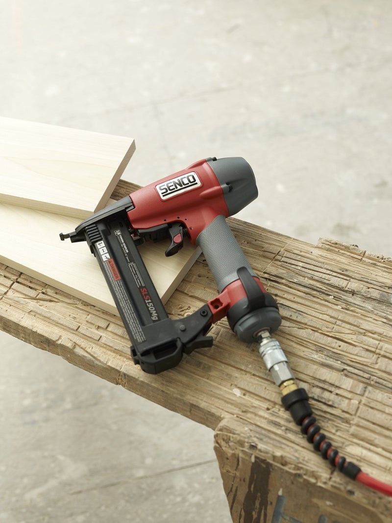 Senco 8C0001N Pneumatic Power Stapler, Medium Wire for Finish Projects Such as Trim, Furniture, and Cabinets - Image 3